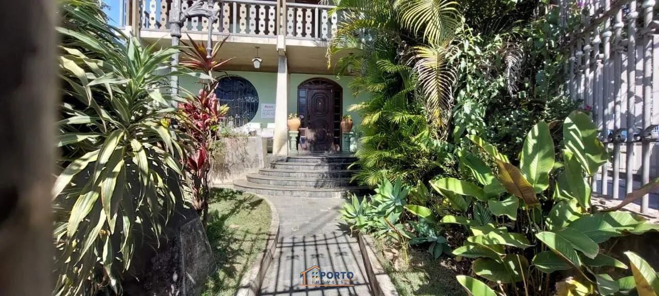 Casa residencial com 5 quartos, área externa de 264 m² e churrasqueira no Prado - Foto 3