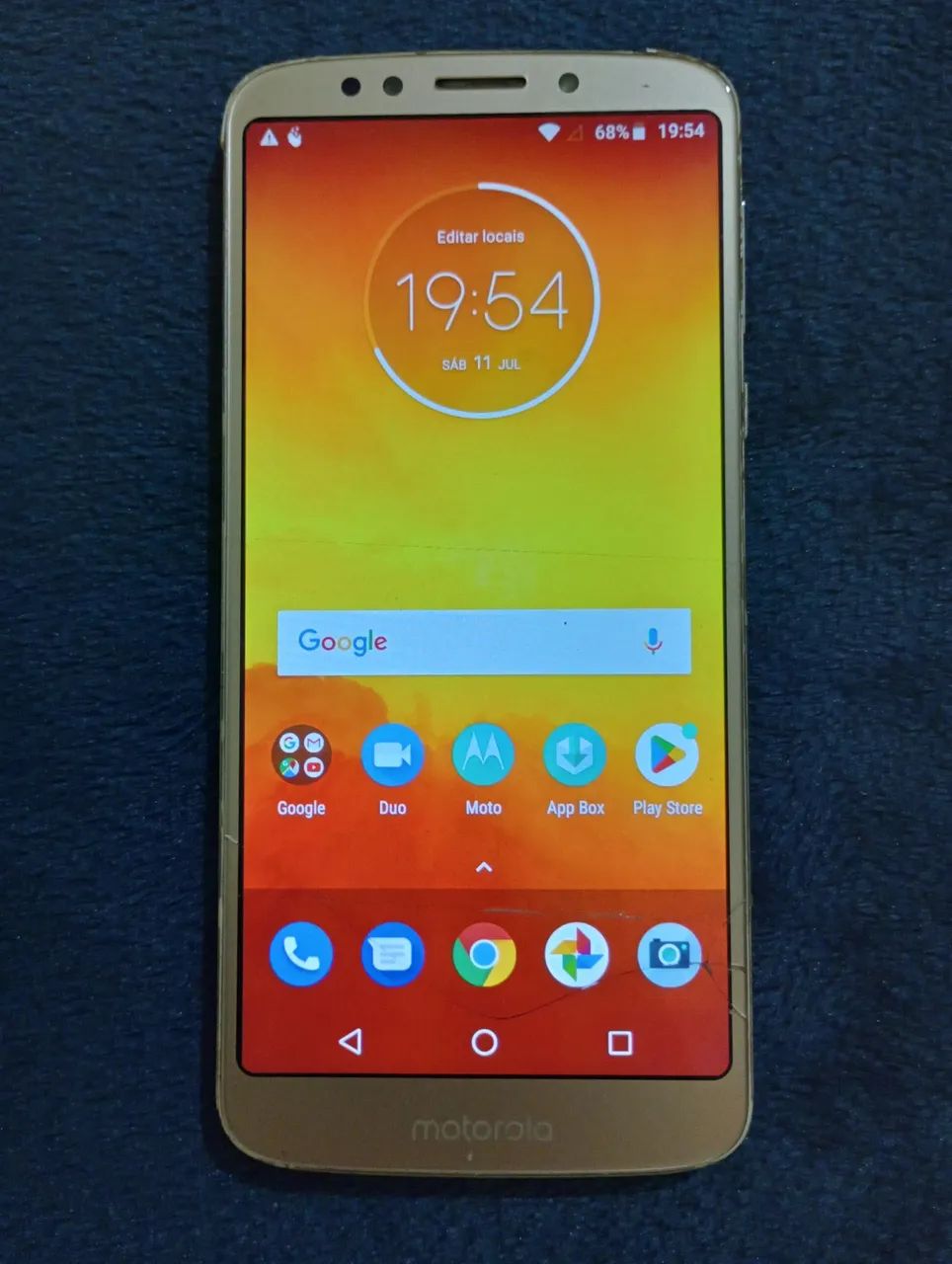 Moto E5 2GB RAM 32GB de Memória + Capinha Protetora - Usado