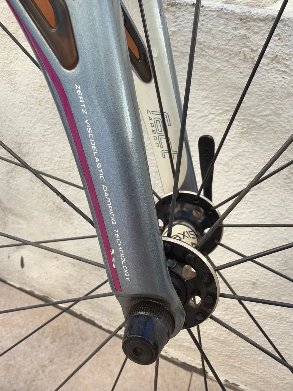 Bicicleta Specialized Speed Carbono Ruby - Foto 4