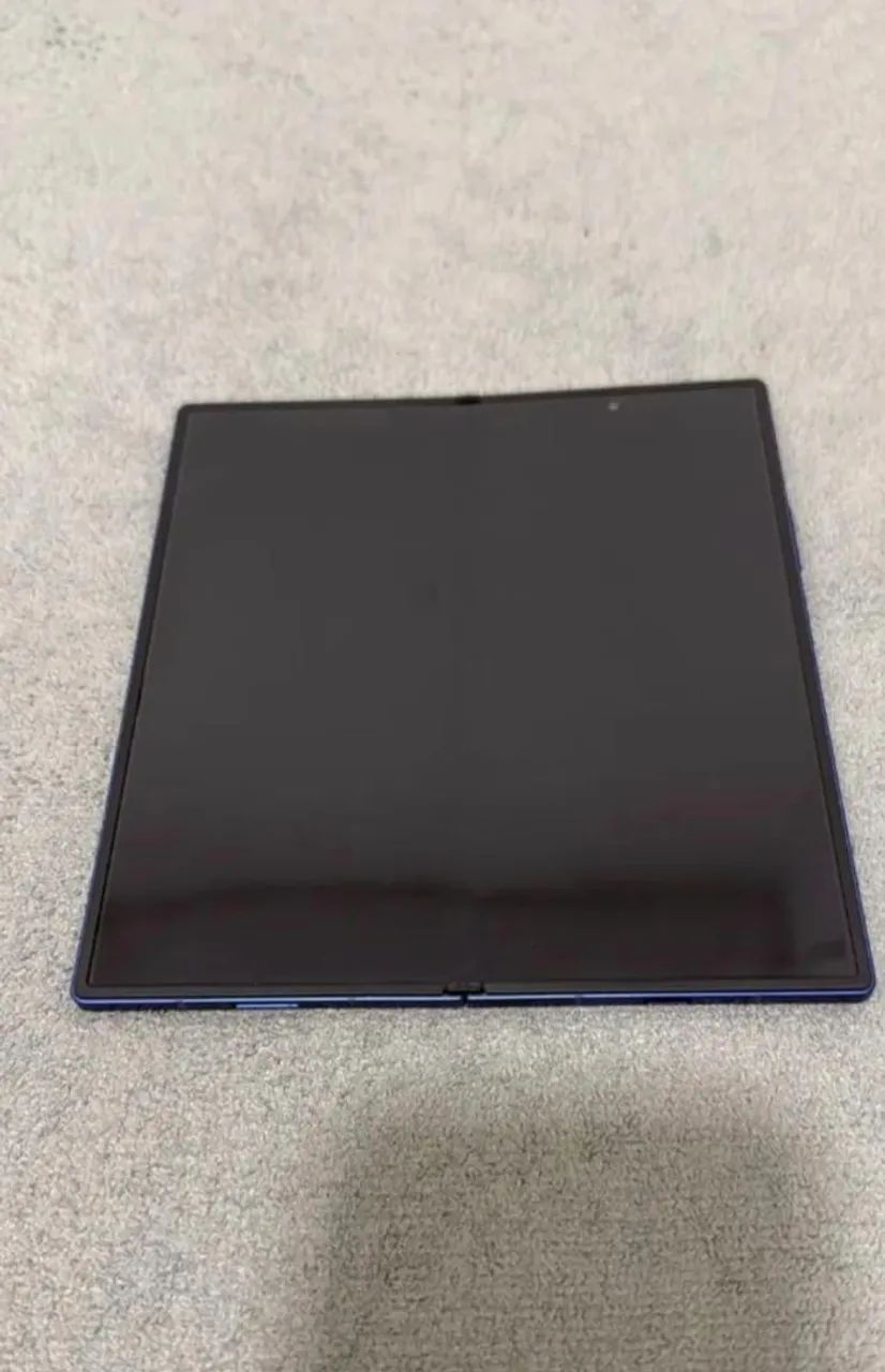Samsung Z Fold 7 1tb 16gb - Foto 3