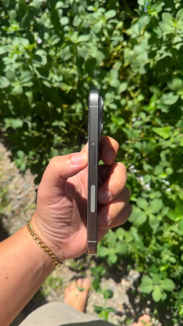IPHONE 15 PRO 256  - Foto 3