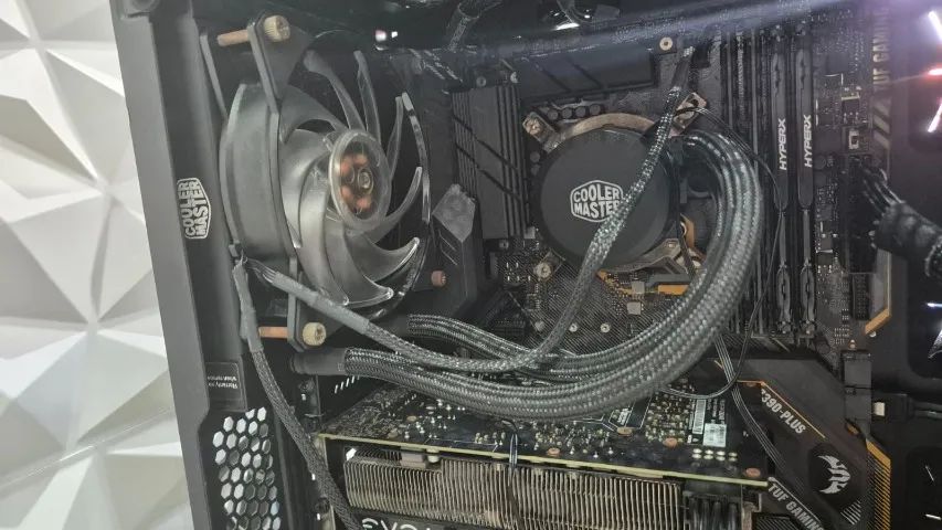 Processador intel I5-9600KF 9ª geração com Watercooler coolermaster 120mm