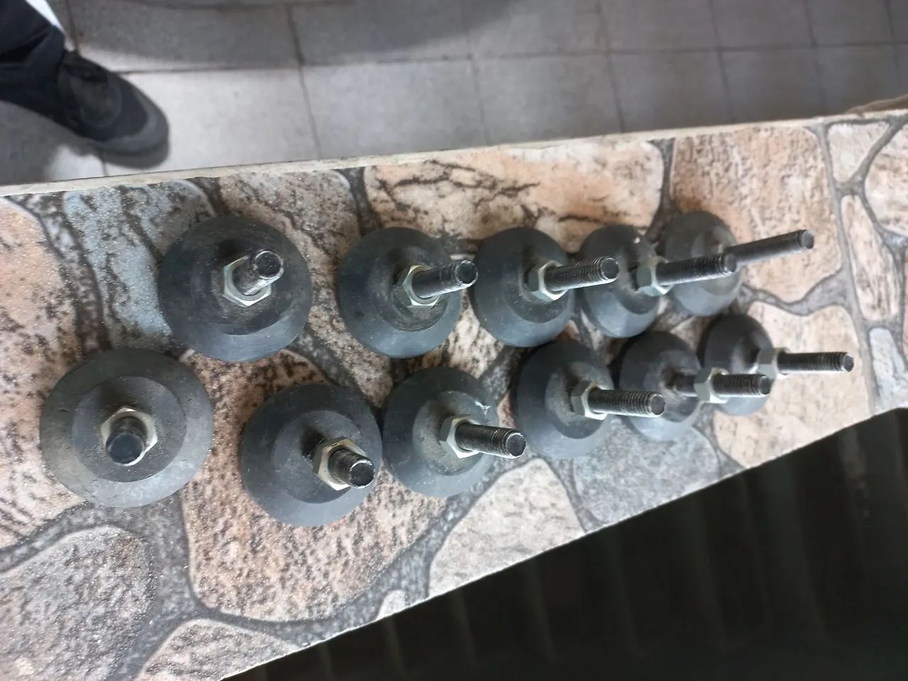 Kit de pés de borracha tipo coxim