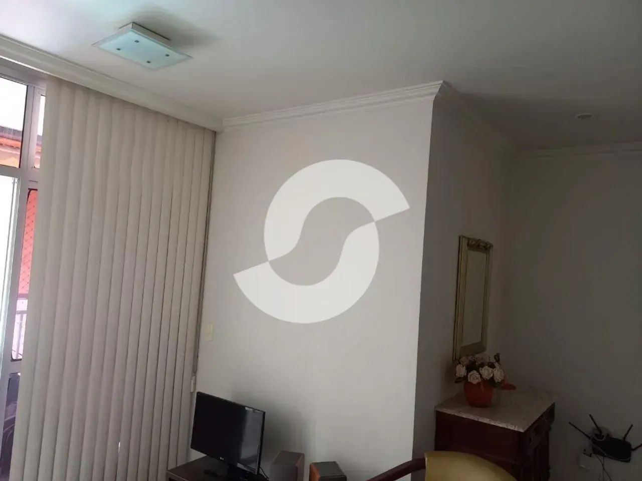 Apto com 3 quartos, suíte e vaga, ótima planta, perto de tudo e preço imperdível. - Foto 2