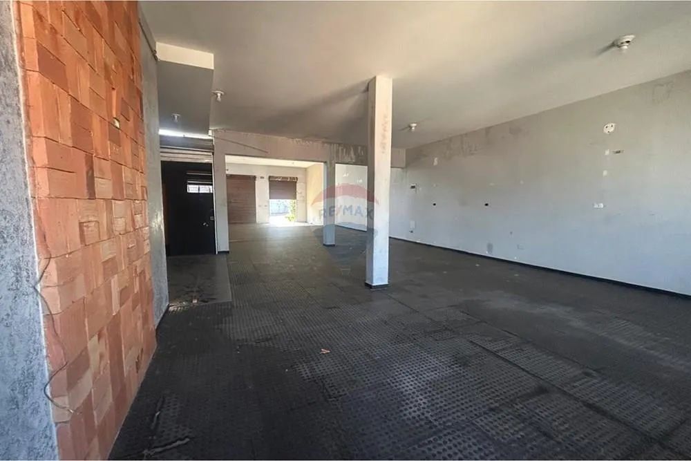 Excelente Ponto Comercial à Venda no Centro de São Roque/SP - Foto 4