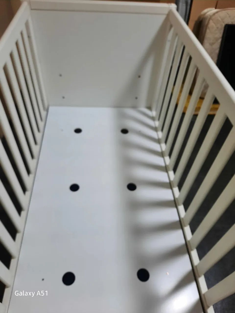 Berço Americano, transforma-se em mini cama, acompanha colchão - Foto 5