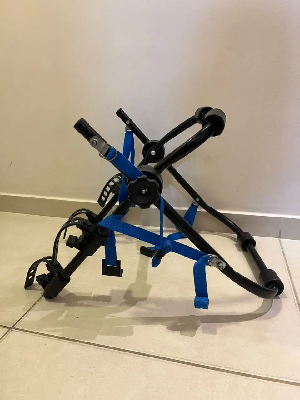 Vendo suporte de bicicleta para veículo 