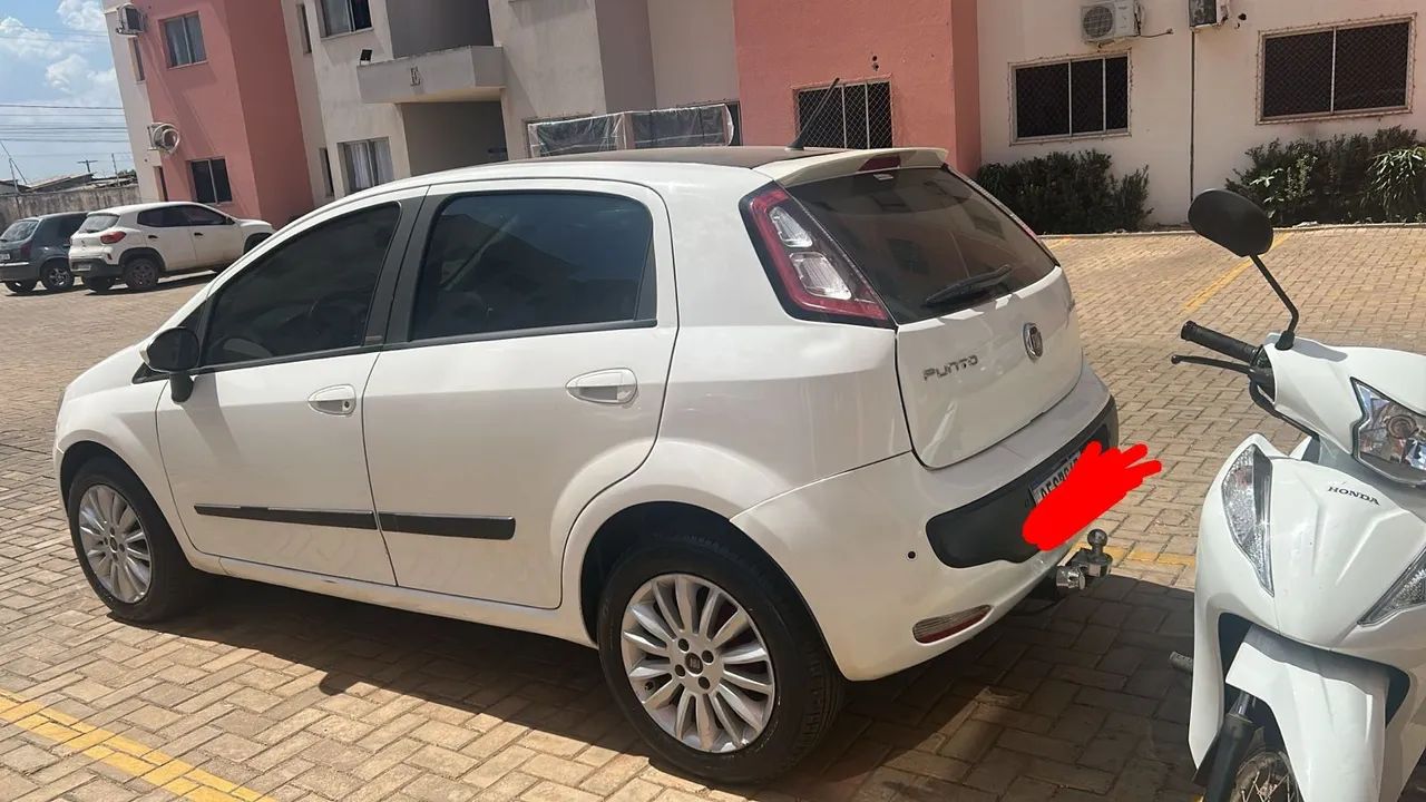 Fiat Punto Attractive 1.4 Fire Flex 8V 5P 2014
