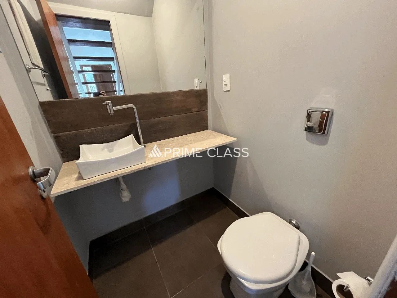 Sobrado 2 dormitórios sendo 2 suítes, closet, 6 vagas, Bairro São José - Canoas - Aceita F - Foto 19