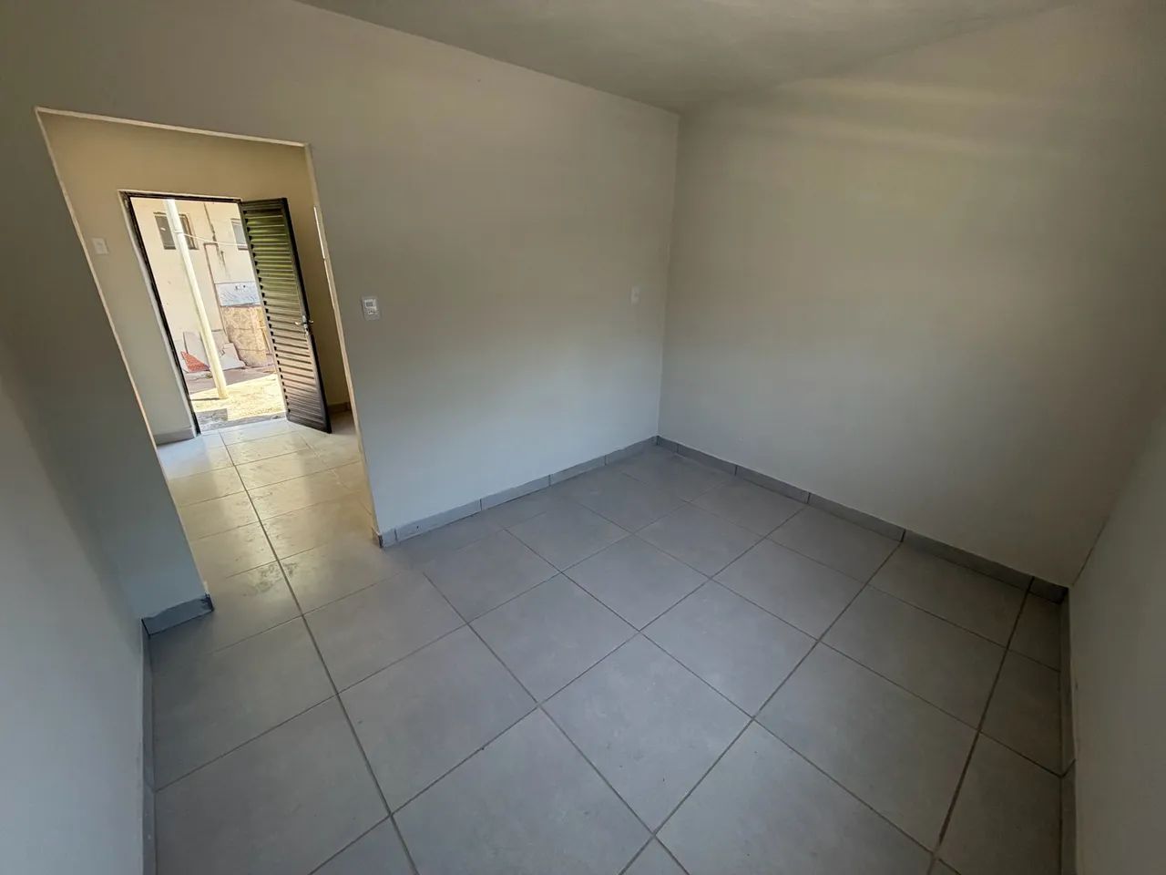 KITNET REFORMADA NO JARDIM ALVORADA - Foto 3