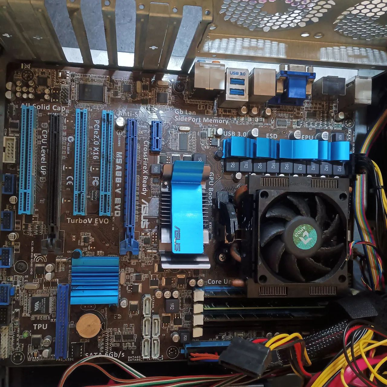 Placa mãe m5a88-v e processador fx8120 8core