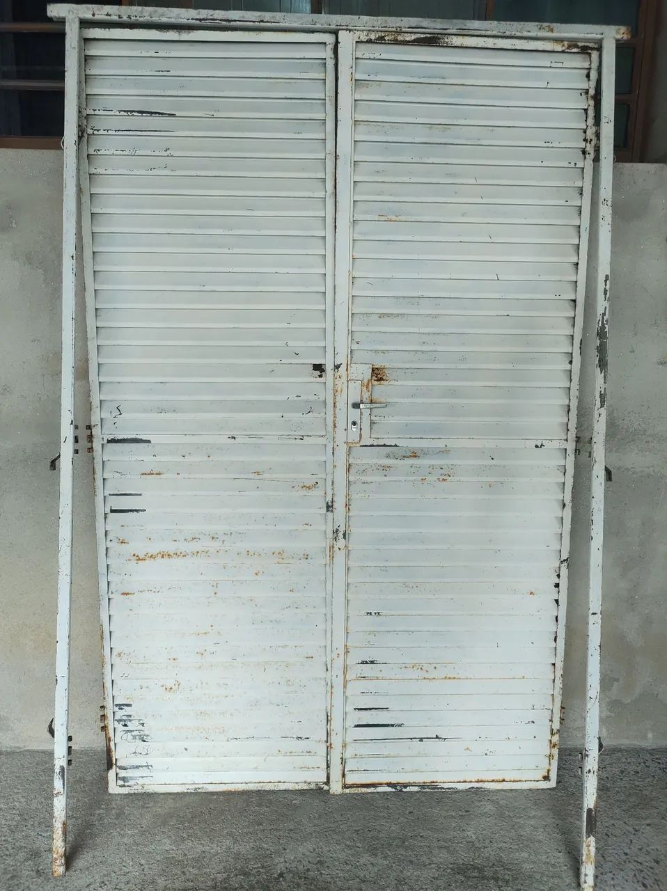 Porta de ferro 