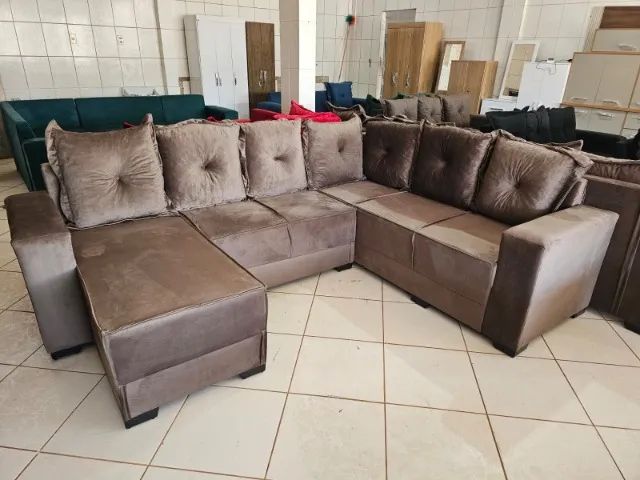 SOFÁ DE CANTO COM CHAISE NOVO