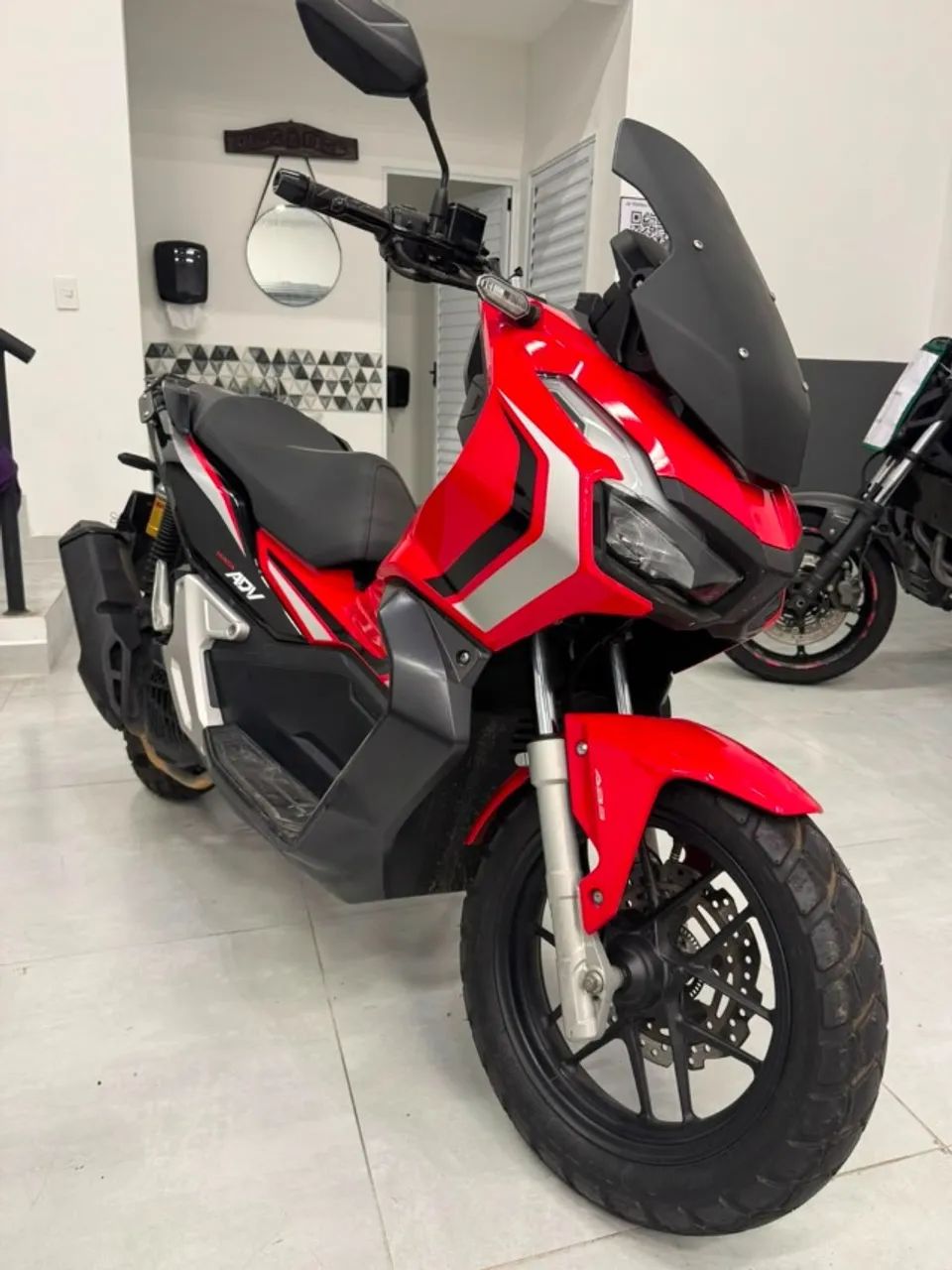 HONDA ADV 150 ZERADA 