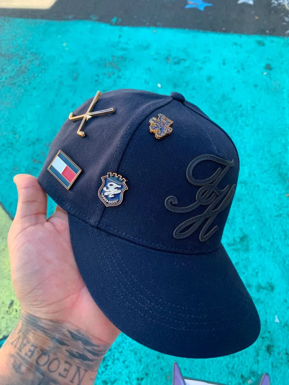 Boné tommy Hilfiger edição limitada 