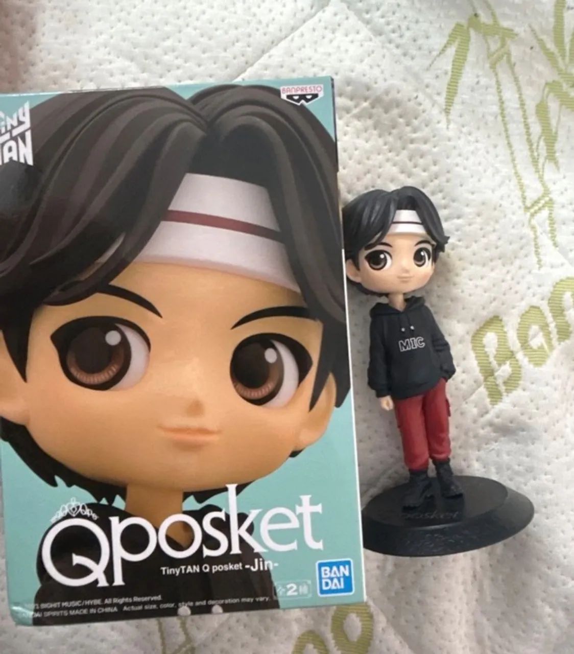 Funkos do BTS e Figure Qposket do Jin - Foto 2