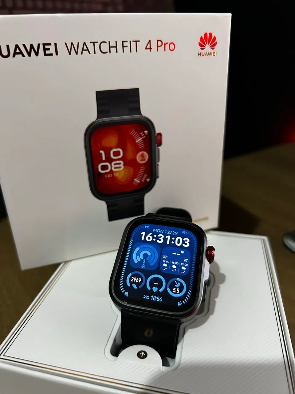 Smartwatch Huawei fit 4 pro