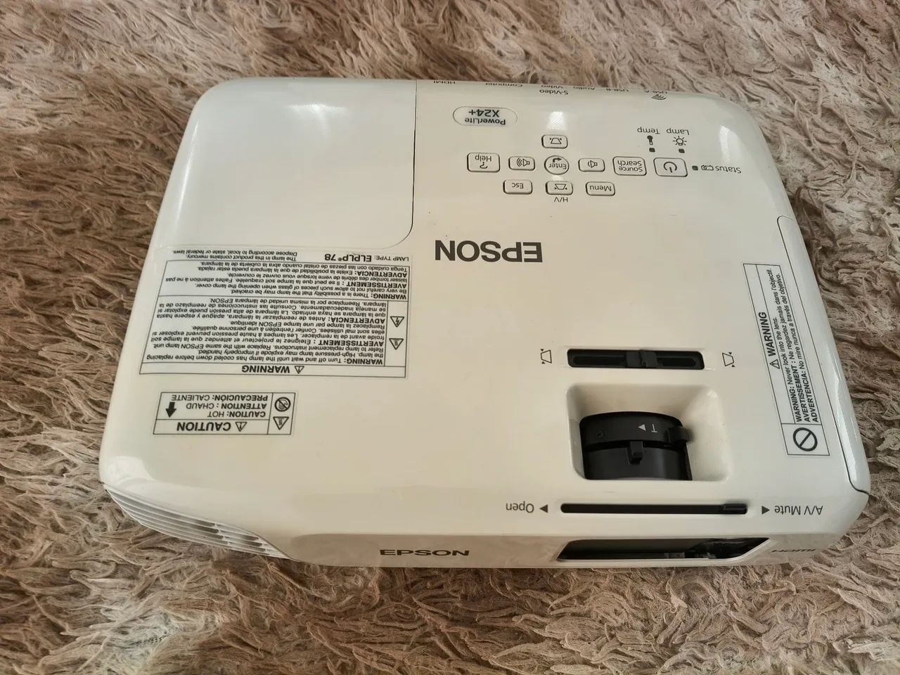 Projetor Epson Powerlite x24+ - Foto 2
