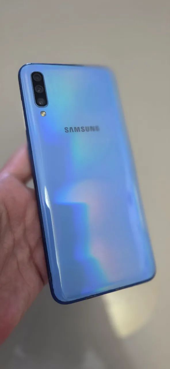 Samsung A70 128g - Foto 2