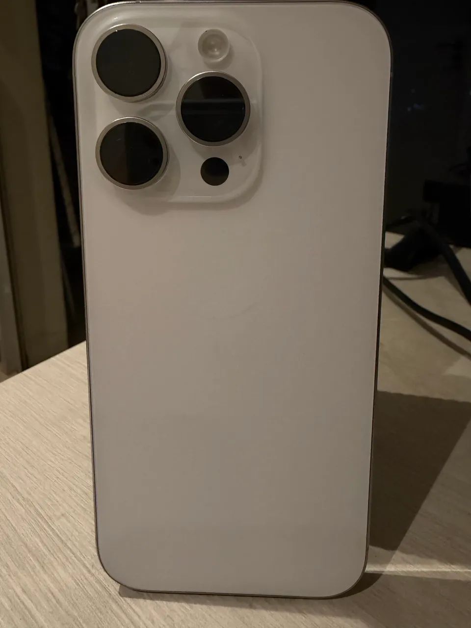 iPhone 16 pro 128 GB - Foto 4