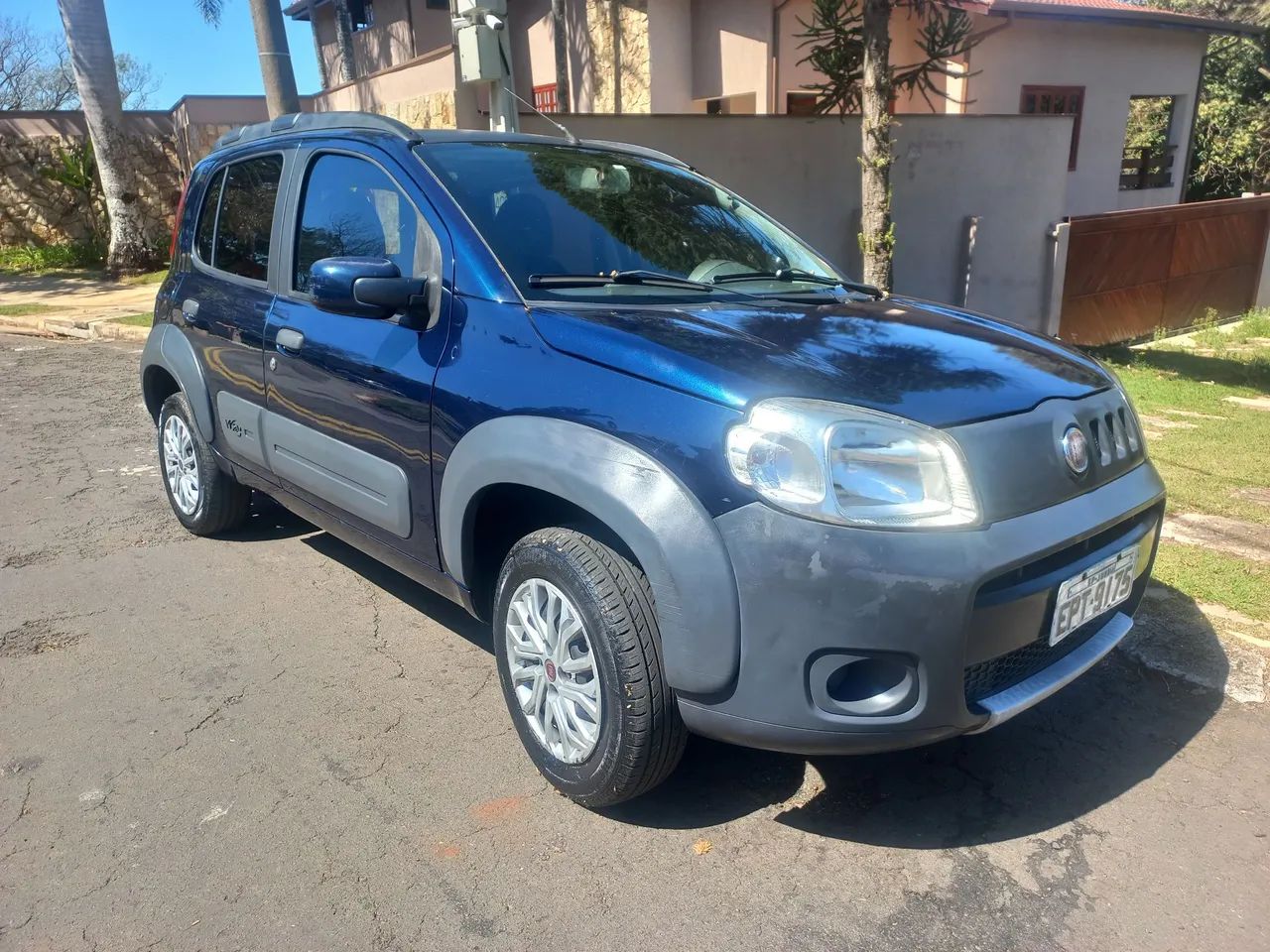 Fiat Uno WAY 1.4 EVO Fire Flex 8V 5P 2011 - Foto 2