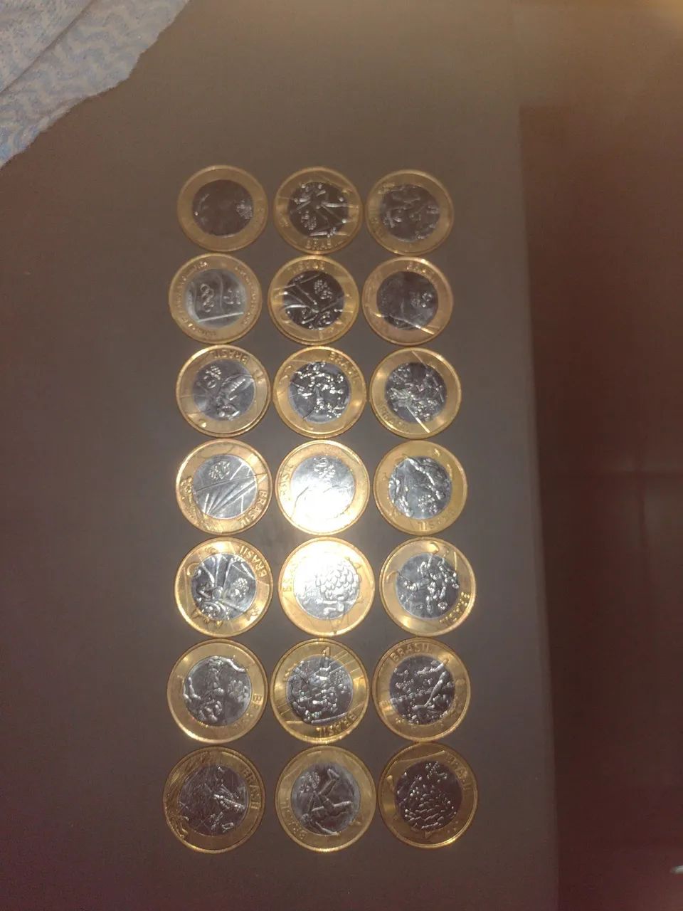 Itens de coleção ( moedas sem valor )