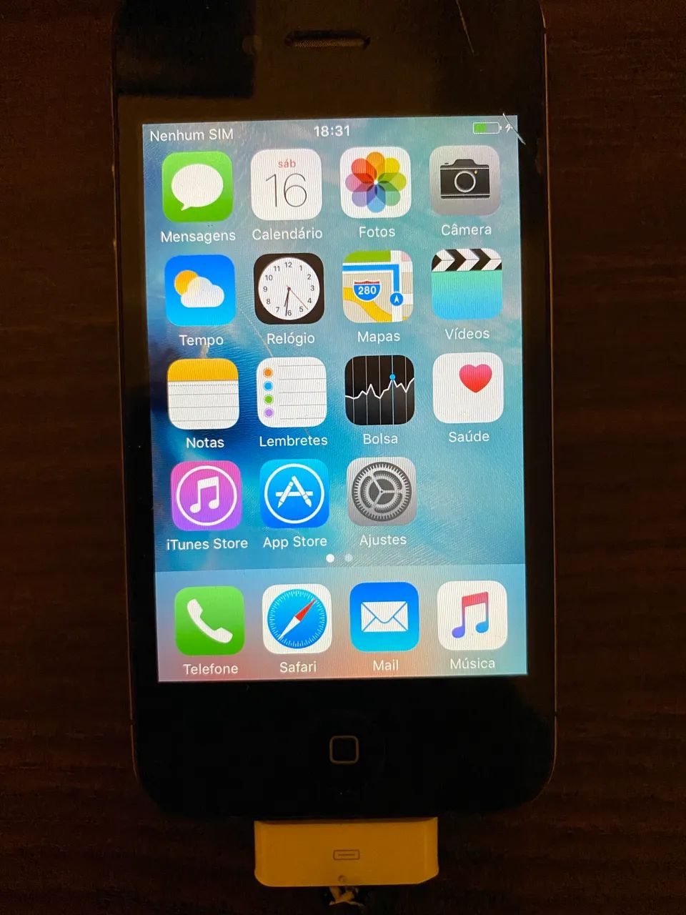 iPhone 4 mais caixa de som Apple  - Foto 2