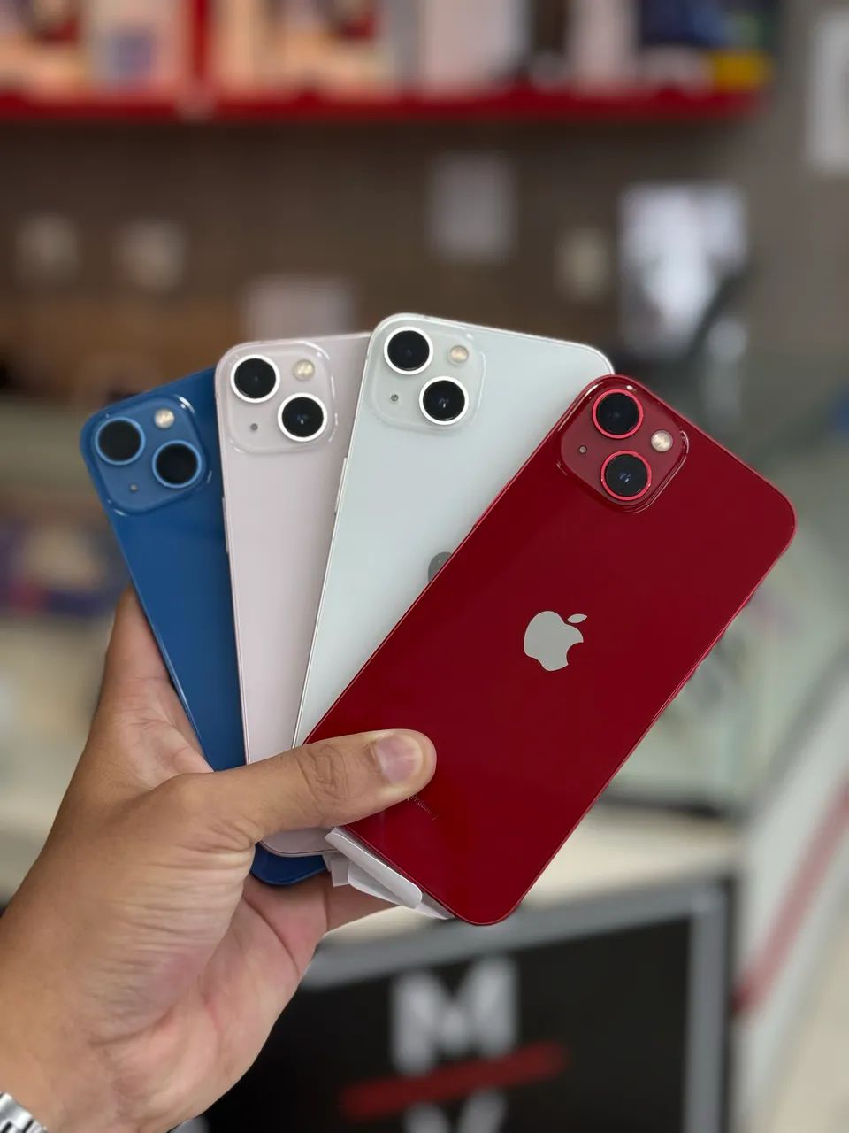 iPhone 13 em excelentes condições 