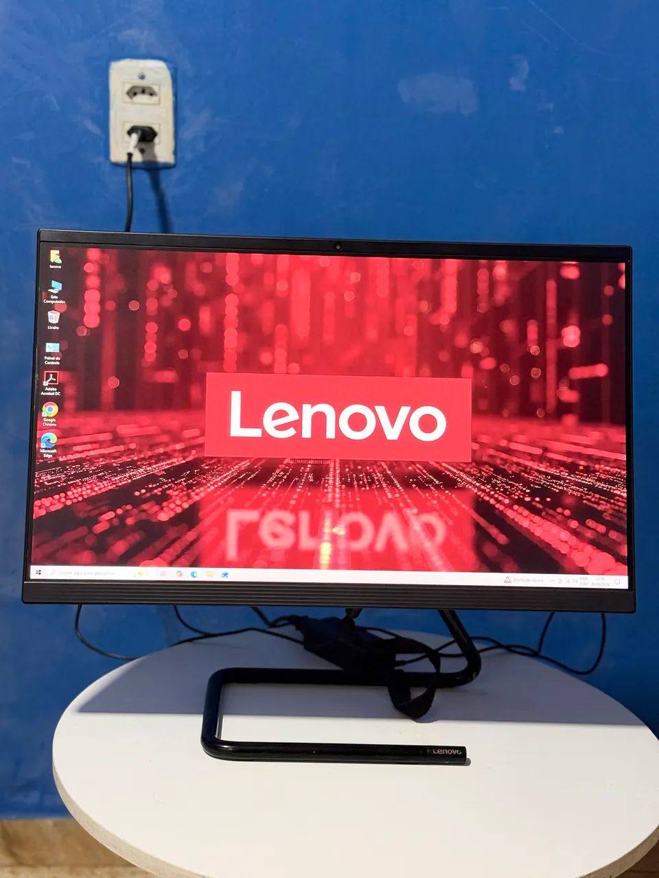 Monitor Lenovo C32u Completo - i3 4Gb RAM SSD 256Gb | Tela de 31,5 polegadas IPS Full HD 