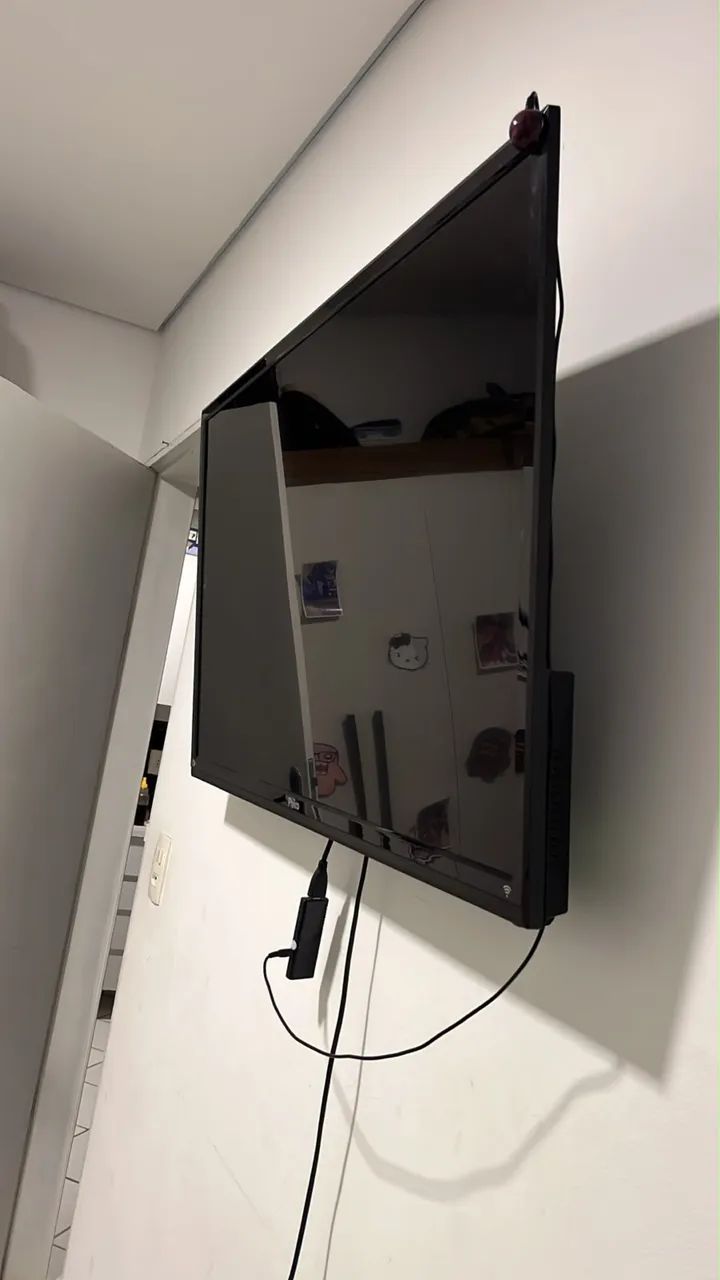 Vende-se televisão 