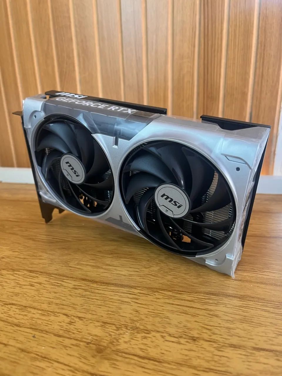 RTX 5050 8gb NOVA  - Foto 4