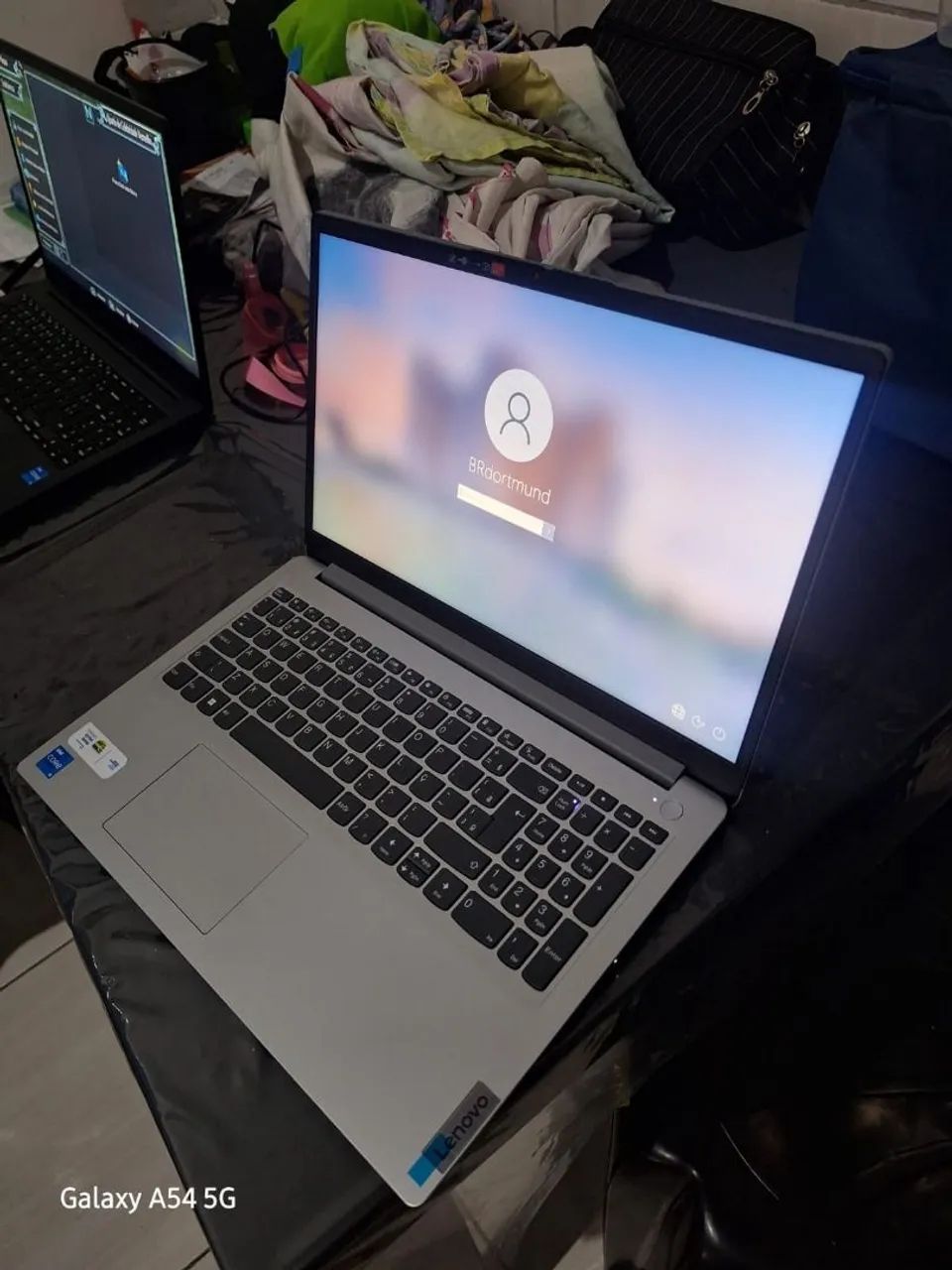 Notebook Lenovo i5 1245U 