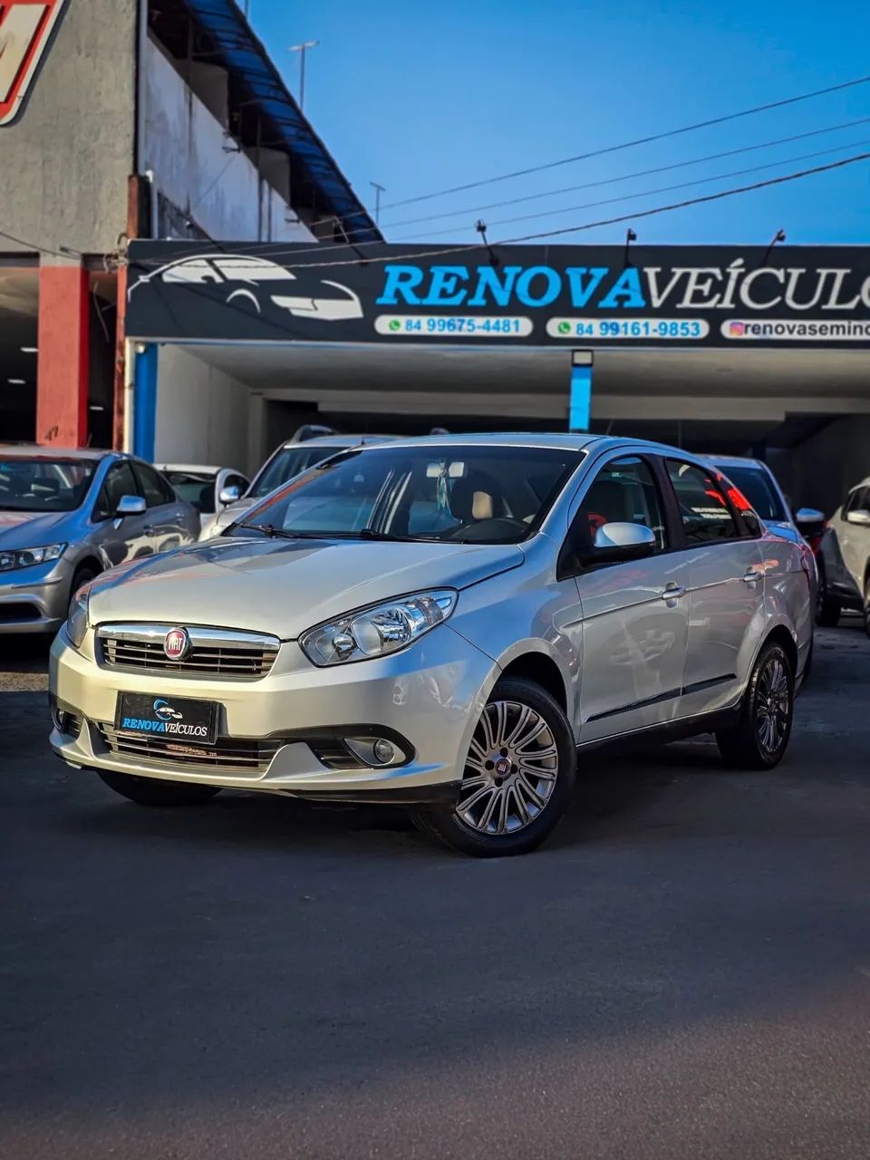 Fiat Grand Siena Grand Siena ESSENCE 1.6 Flex 16V 2014