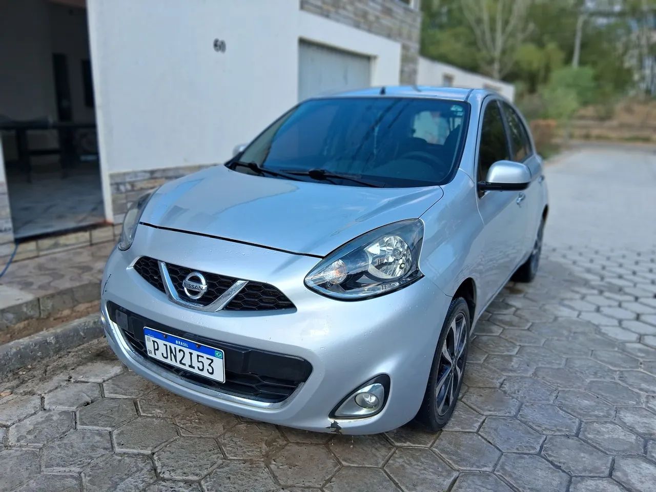Nissan March MARCH SL 1.6 16V Flex Fuel 5p 2016