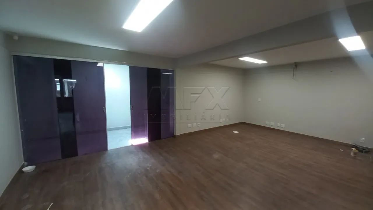 Prédio Comercial - 12 salas - 15 vagas garagem - Foto 2