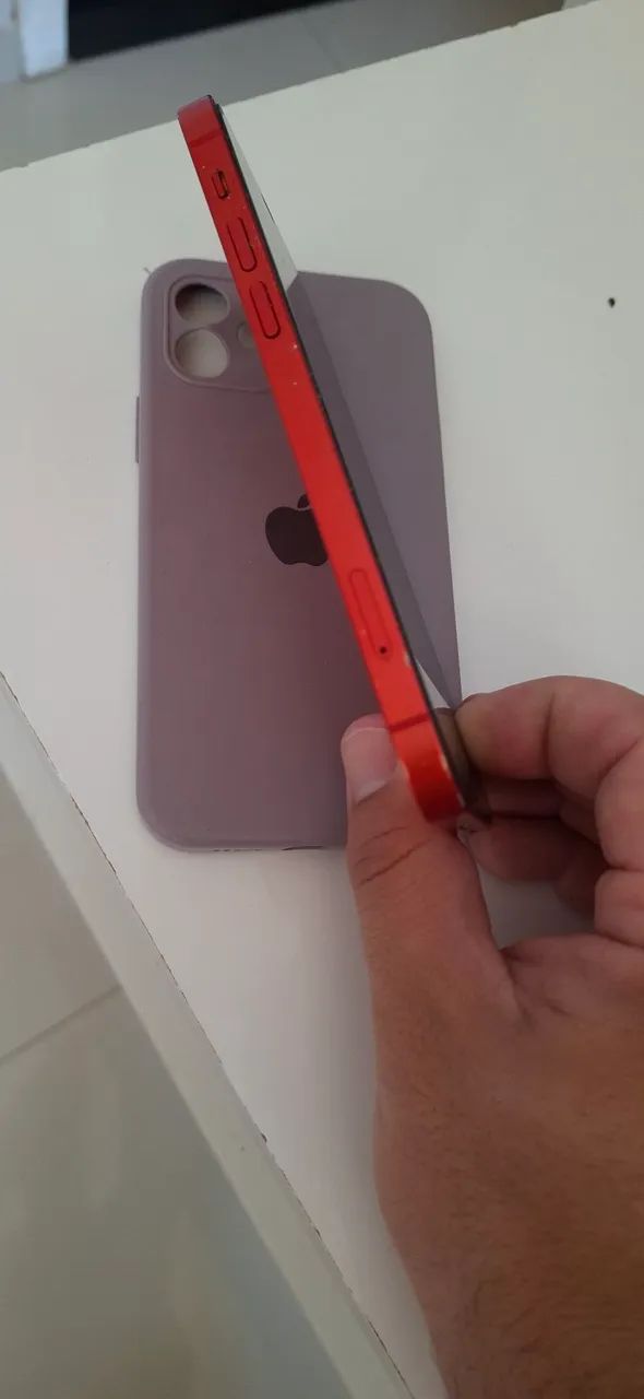 Iphone 12 vermelho  - Foto 2