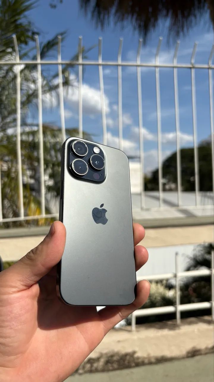 iPhone 16 Pro 