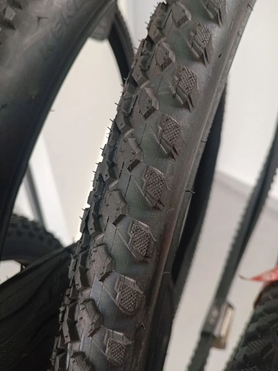 Pneu Scorpion MB2 29X2.0  - Foto 2