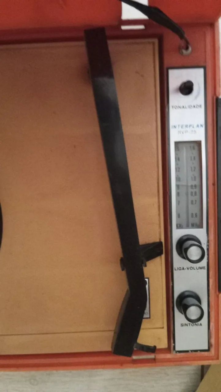 Rádio vitrola interplan 75 - Foto 2