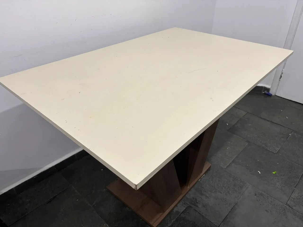 MESA DE JANTAR - USADA - Foto 3