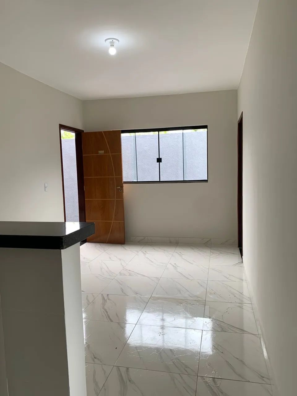 Aluga-se apartamento 