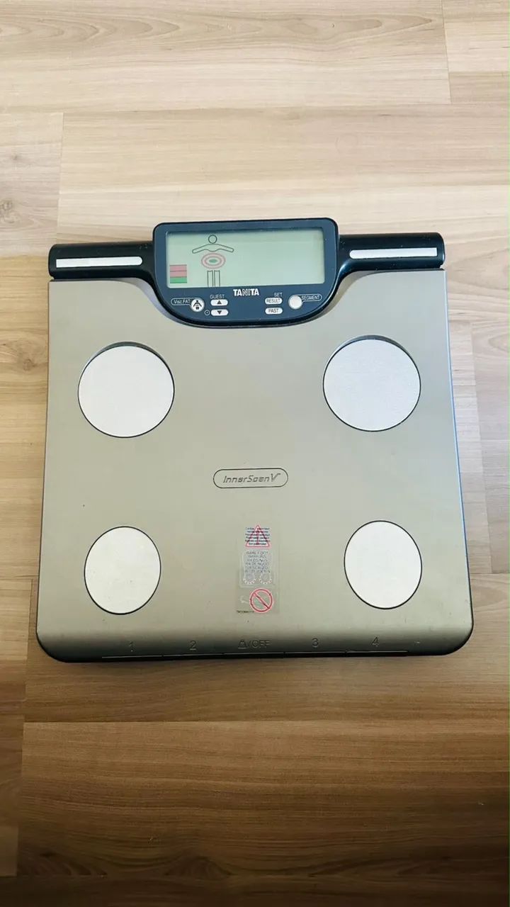 BALANÇA DE BIOMPEDÂNCIA TANITA BC601