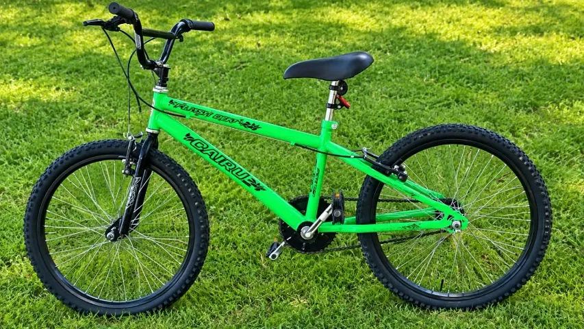 VENDO LINDA BICICLETA MARCA CAIRU FLASH BOY ARO 20