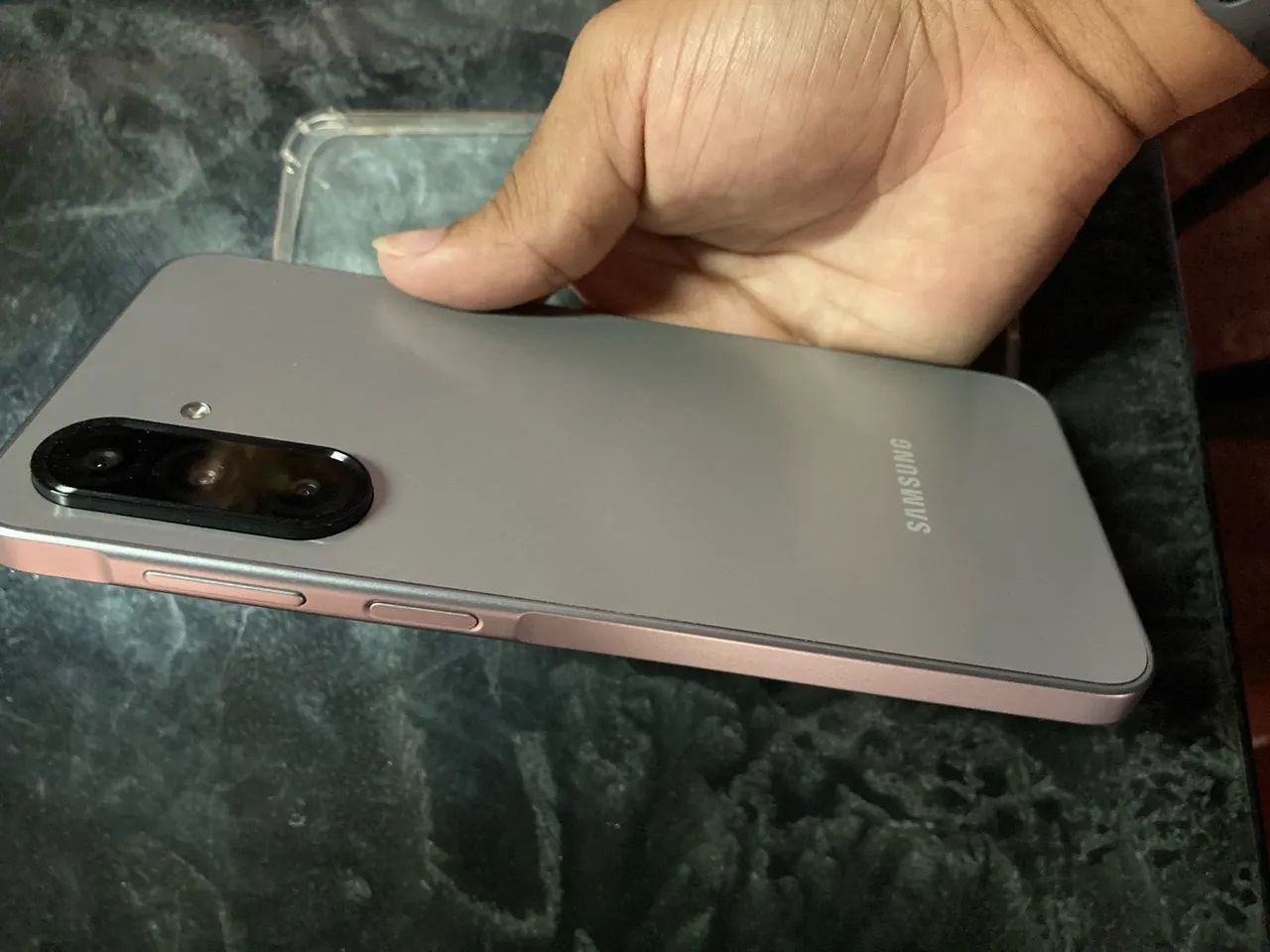 Samsung A17 - Foto 2