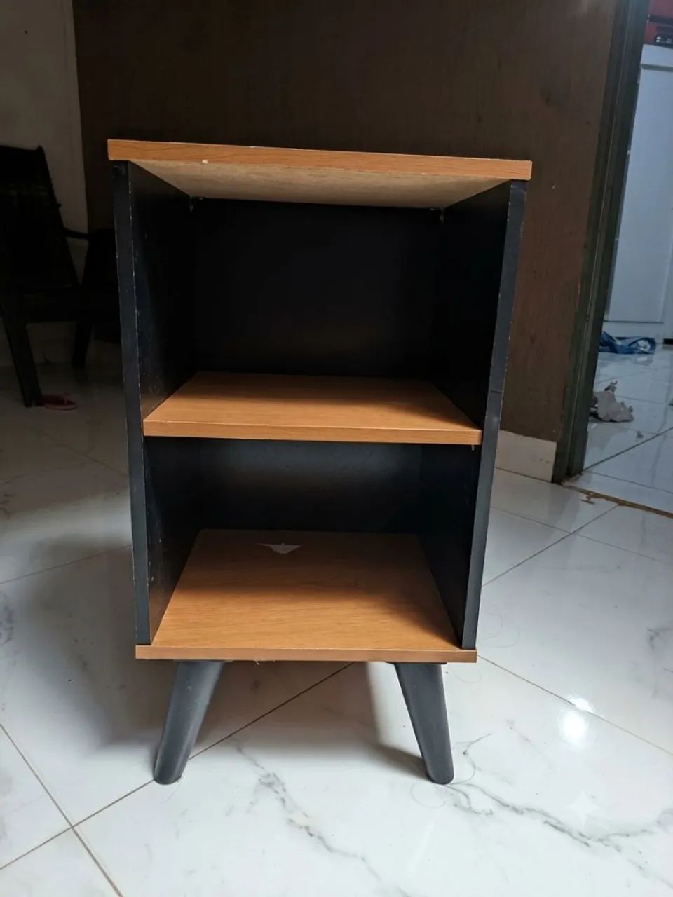 Mesa de cabeceira criado 