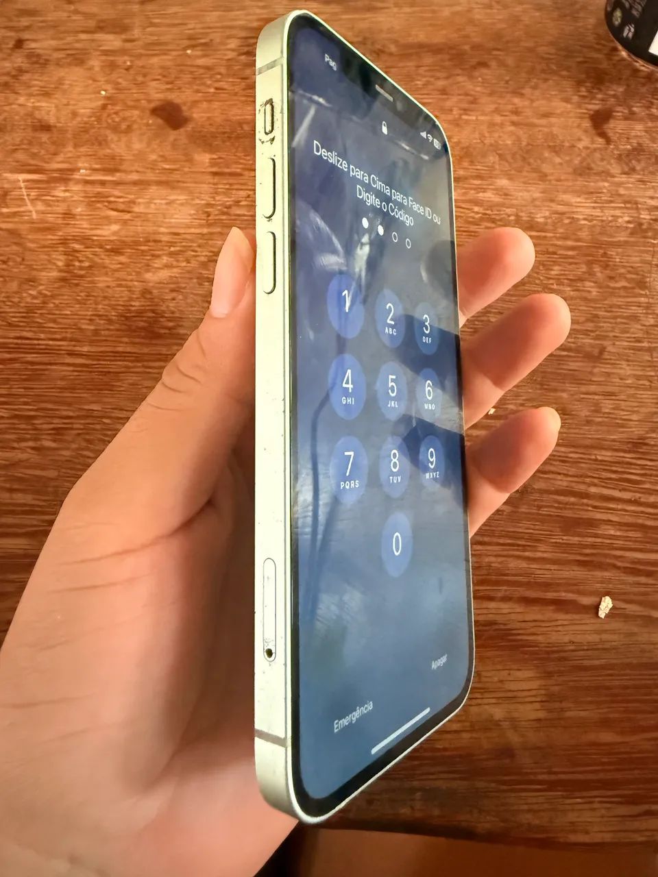 iPhone 12 - 64GB