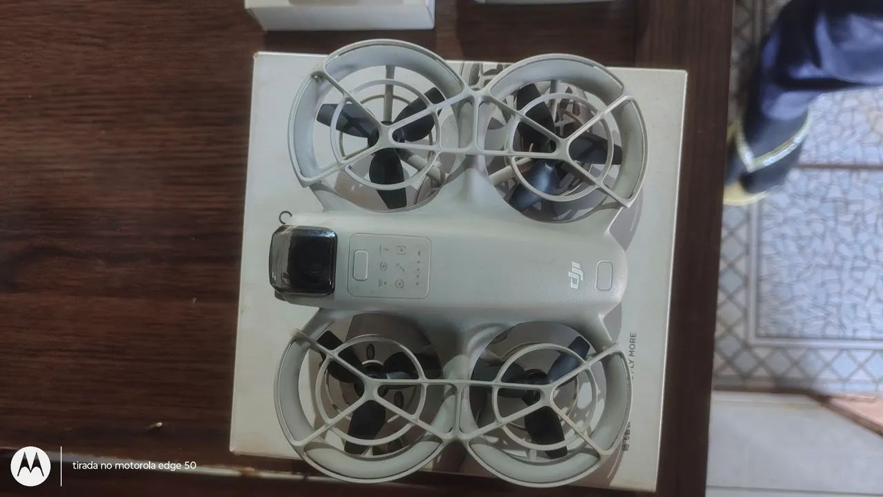 Drone dji 3 baterias e carregador 