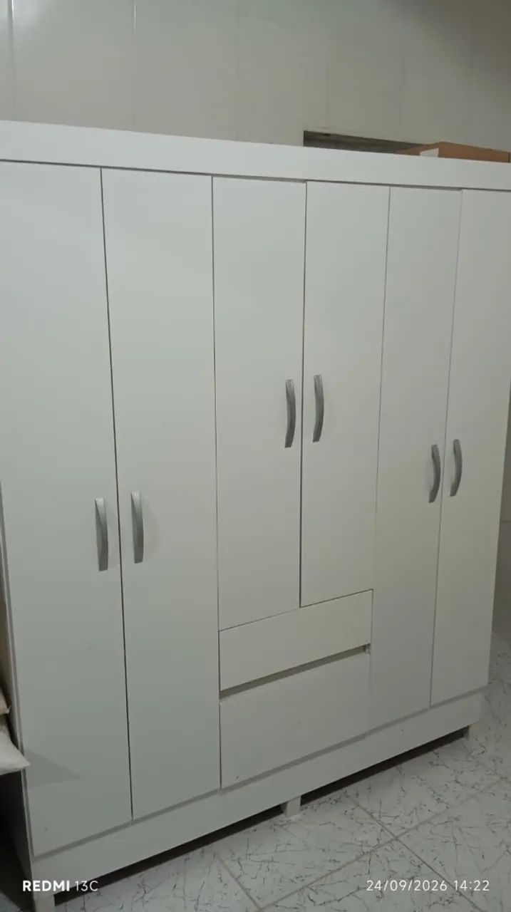 Guarda Roupa Casal 