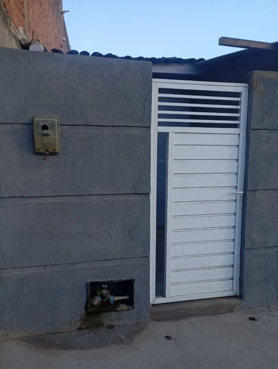Excelente Casa 3/4 sendo 1 suite + Varanda e área de serviço  - Foto 3
