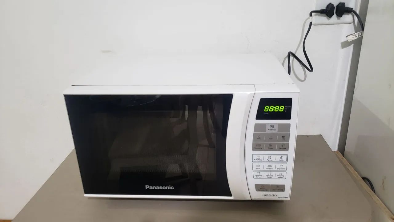 Microondas Panasonic 20L CONSERVADO! (ENTREGO) - Foto 2
